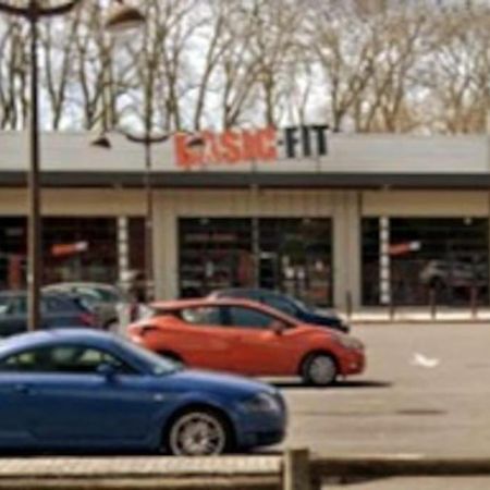 Apartament Logement Cosy - Proche Du Prado Bourges Zewnętrze zdjęcie